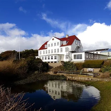 Strandhotel Rosnaes ホテル カロンボー