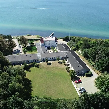 Otel Strandhotel Rosnaes
