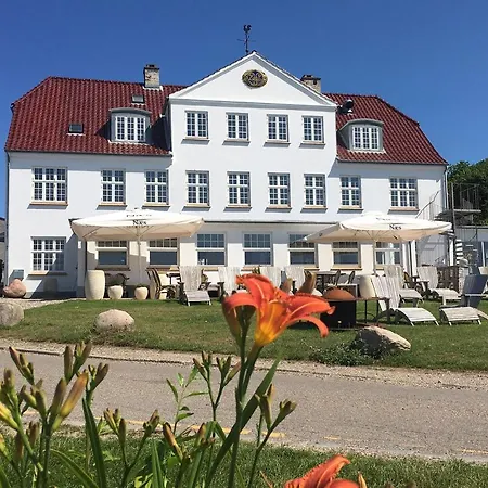 Strandhotel Rosnaes