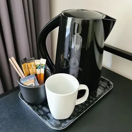 Strandhotel Rosnaes ホテル