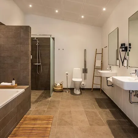 Strandhotel Rosnaes 3*
