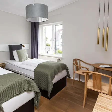 Strandhotel Rosnaes Hotel 3*