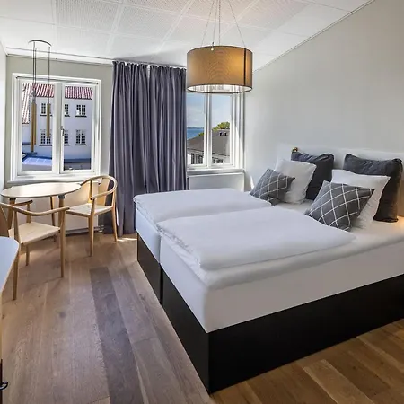 Strandhotel Rosnaes
