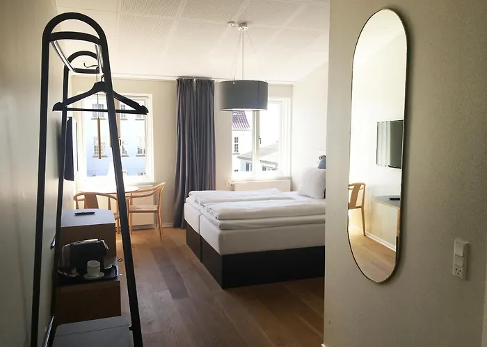 فندق Strandhotel Rosnaes كالوندبورج